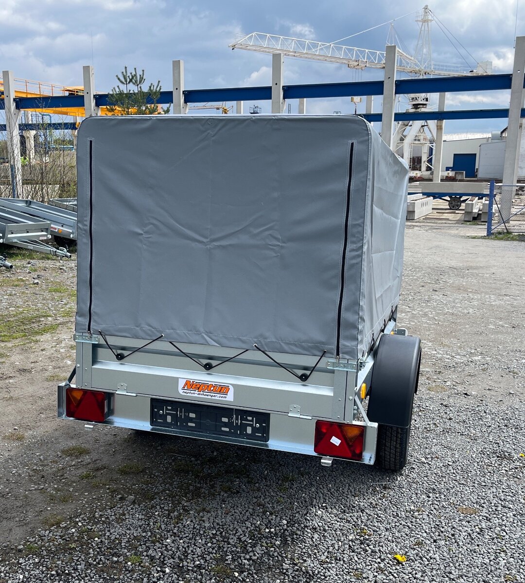 Přívěsný vozík s plachtovou nástavbou, 202x114x110