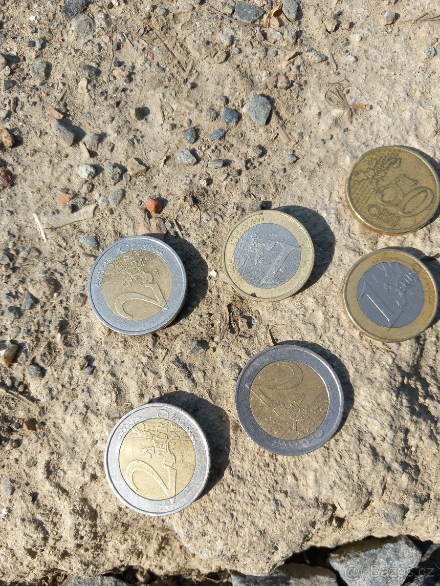Prodám eura 1euro,2eura 0.50e