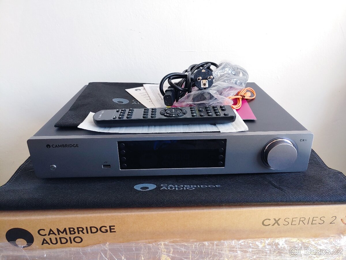 Zánovní streamer Cambridge Audio CXN V2
