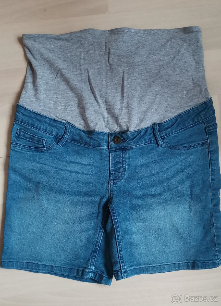 Kraťasy 42
