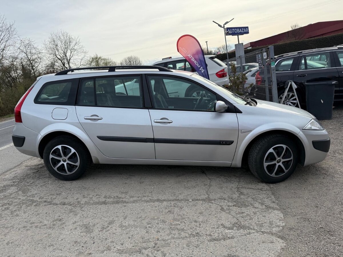 Renault Megane 1.4i 16v 72kw Koup. ČR Serviska