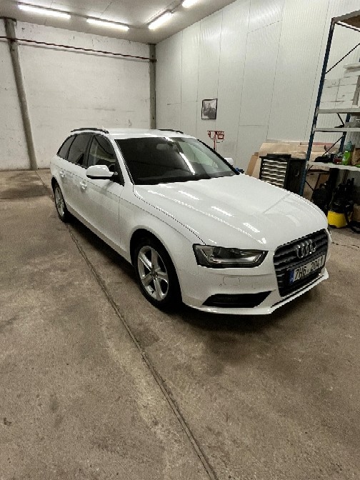 AUDI A4 B8 2.0TDI QUATTRO//140KW//