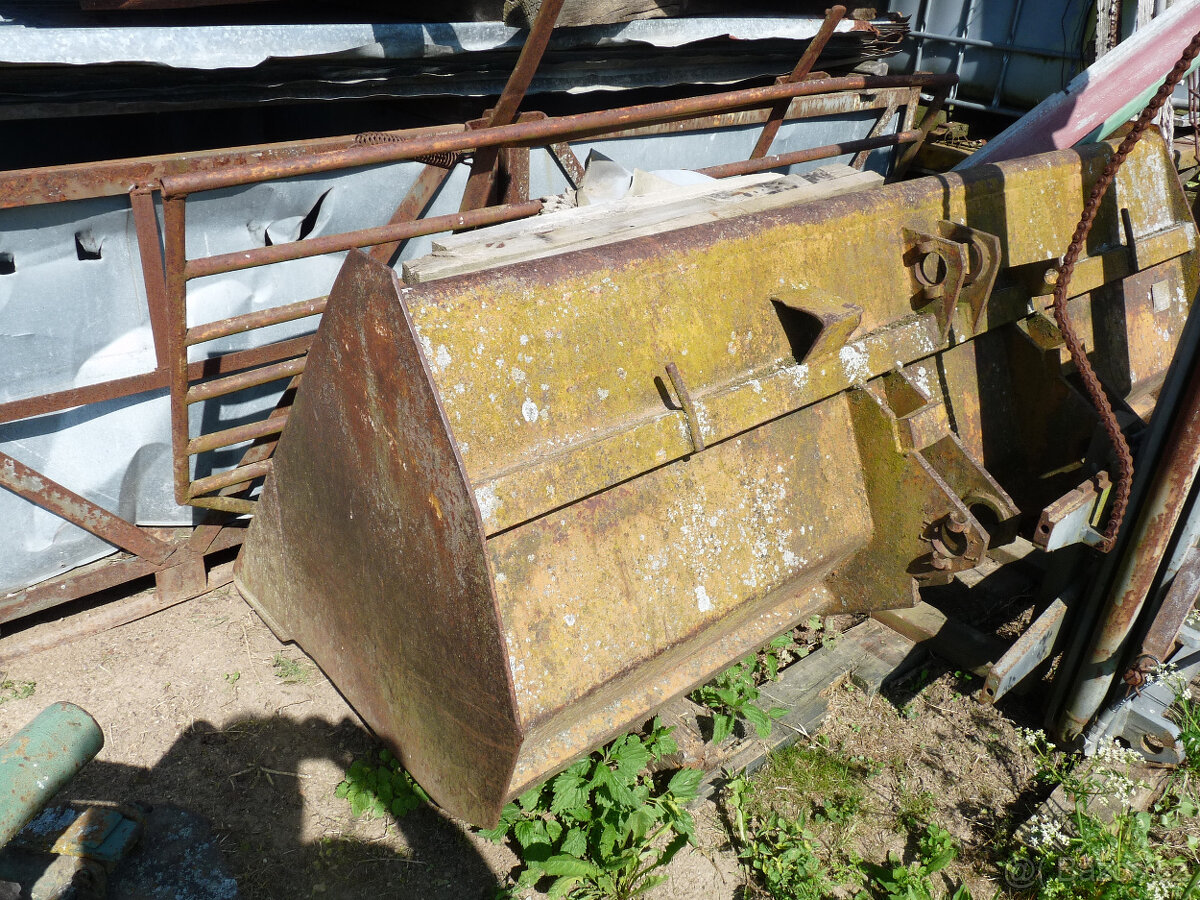 Lopata HON UN 053