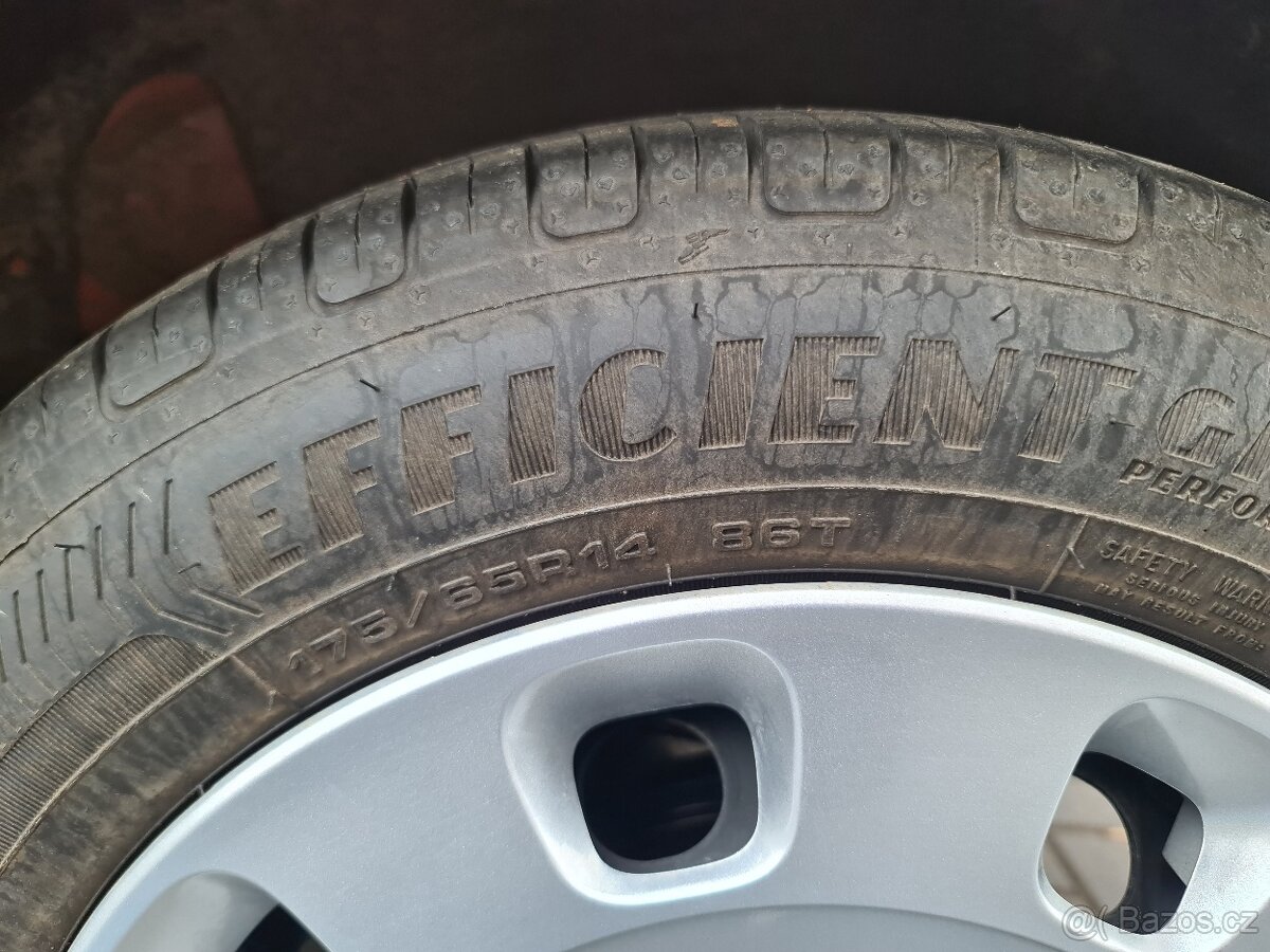 KOLA FIAT 500 175/65 R14