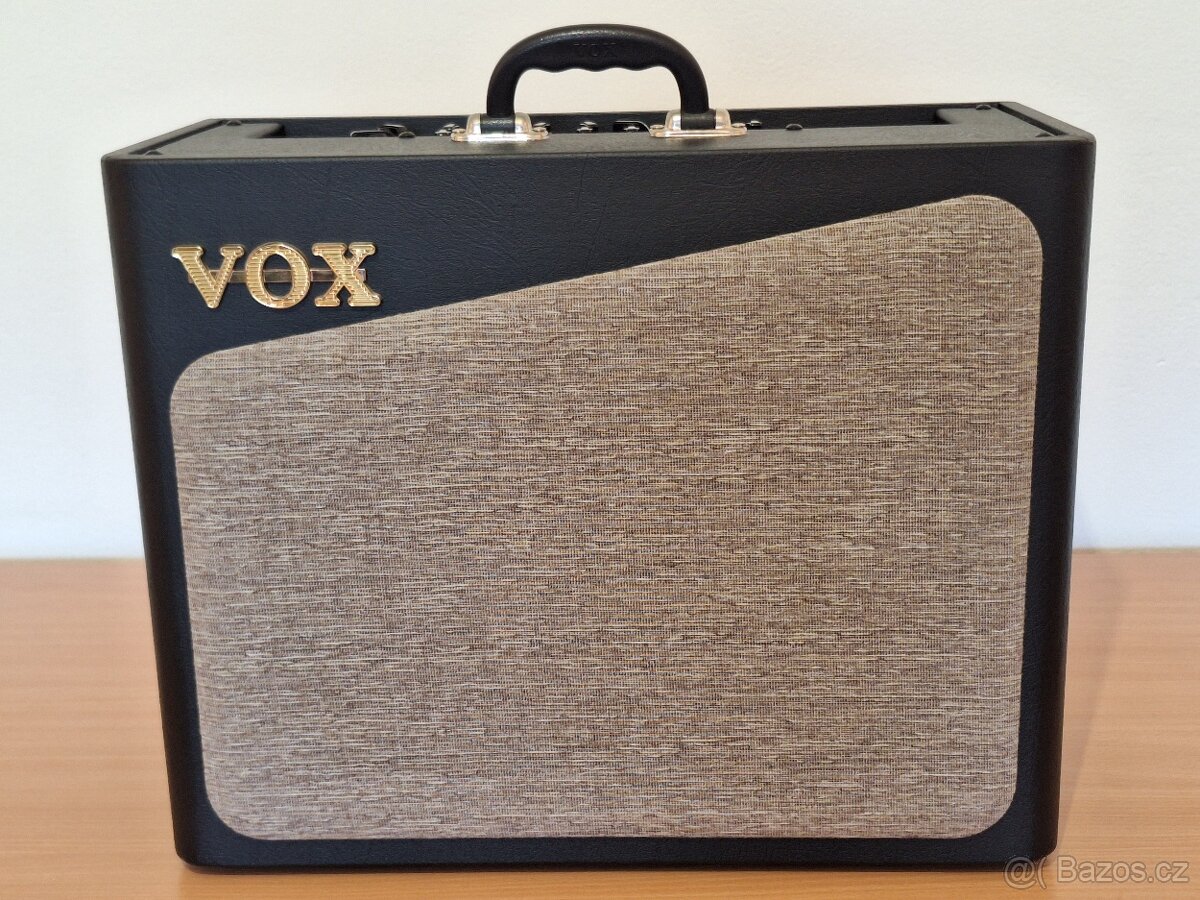 VOX AV30 - kytarové lampové modelingové kombo