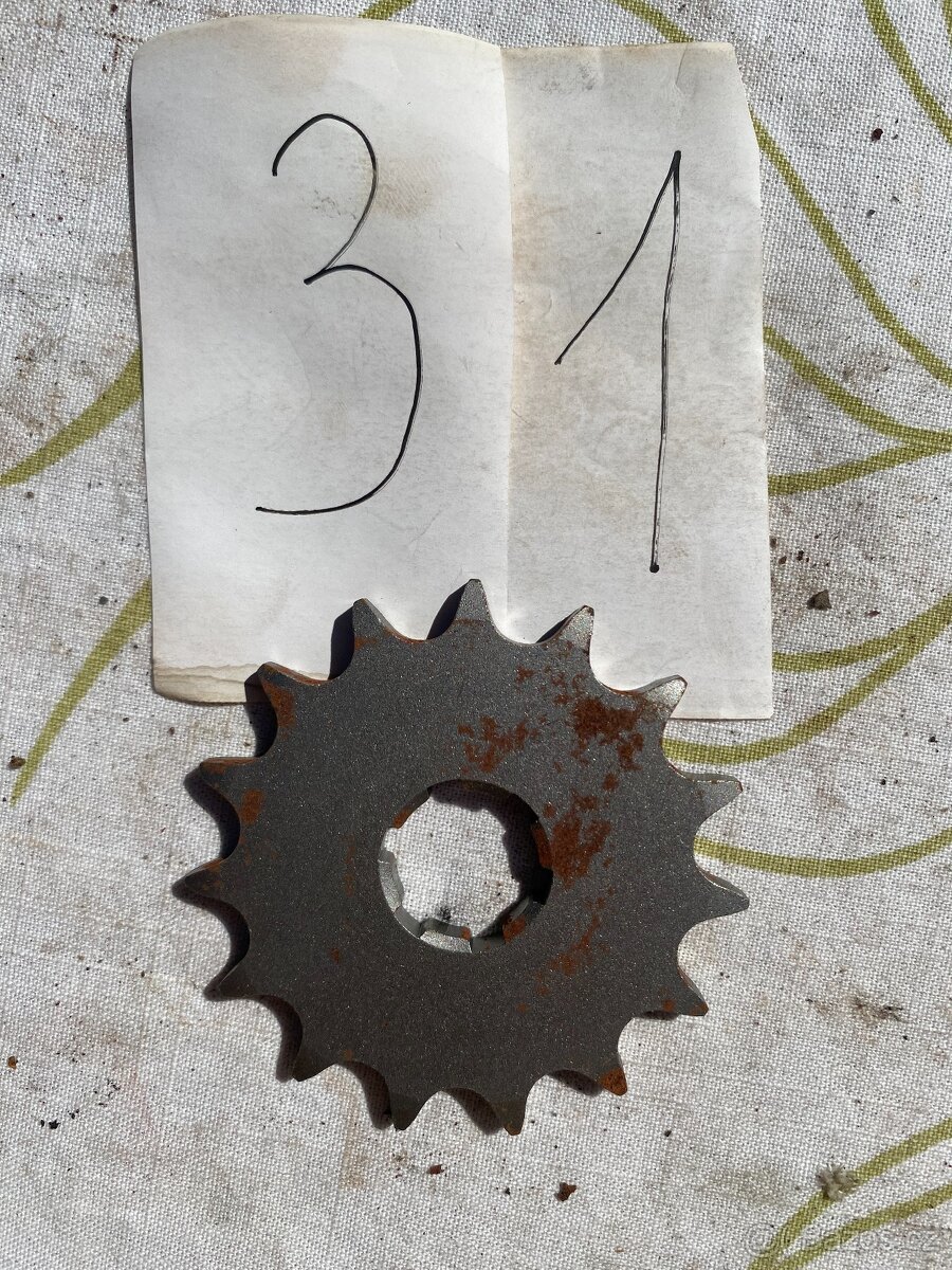 ✻ PRIMÁRNÍ KOLEČKO 15 ZUBŮ + 11 ZUBŮ AWA PIONÝR  ✻
