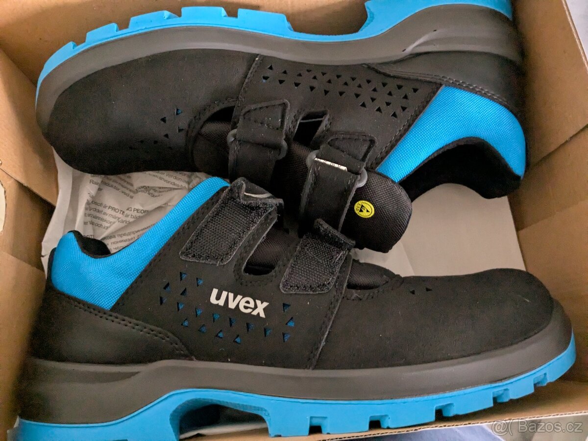 Pracovní boty Uvex 95538 vel. 43