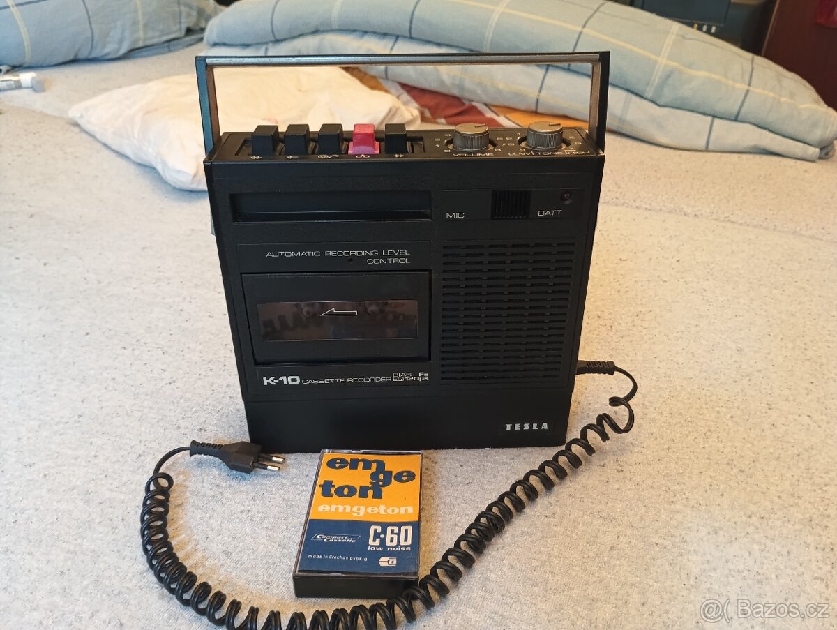 Tesla K-10,Unitra B302,Sony cdp-m18,Tesla KM-350,3×radia