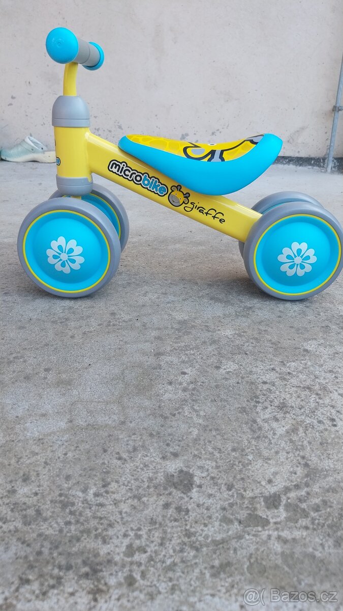 Odrážedlo MicroBike