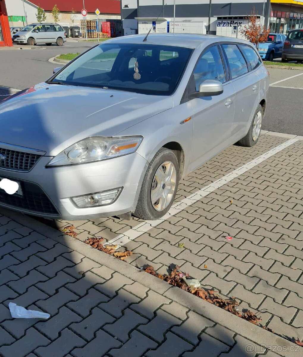 Ford mondeo 2.0TDCI titanium Rok výroby 2010