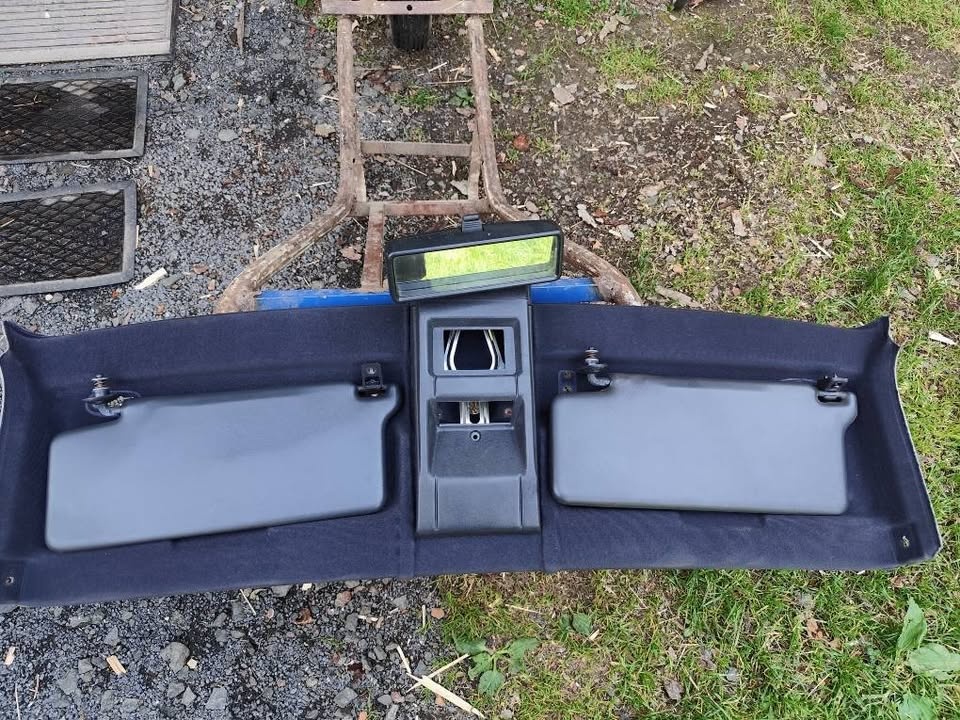 Škoda Favorit část stropnice a clonítka