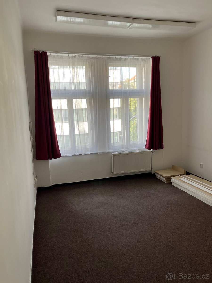 Kancelář 22m2, Praha 3 - Žižkov