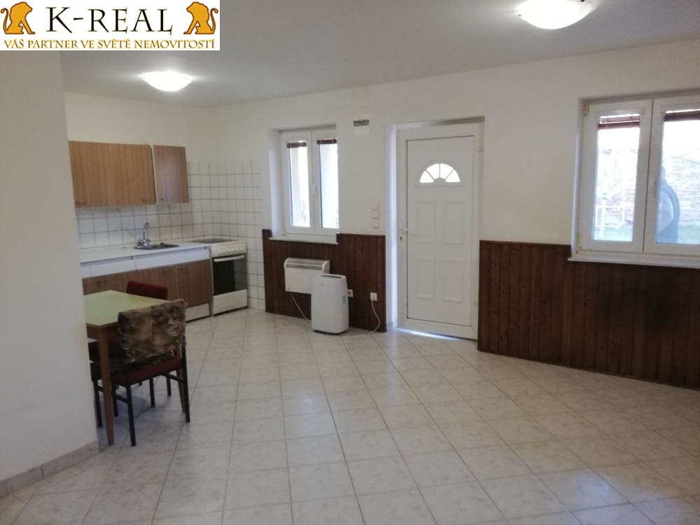 Pronájem byt 1+kk Božice, okr. Znojmo