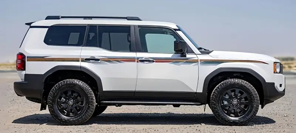 TOYOTA Land Cruiser 250 polep boku vozu