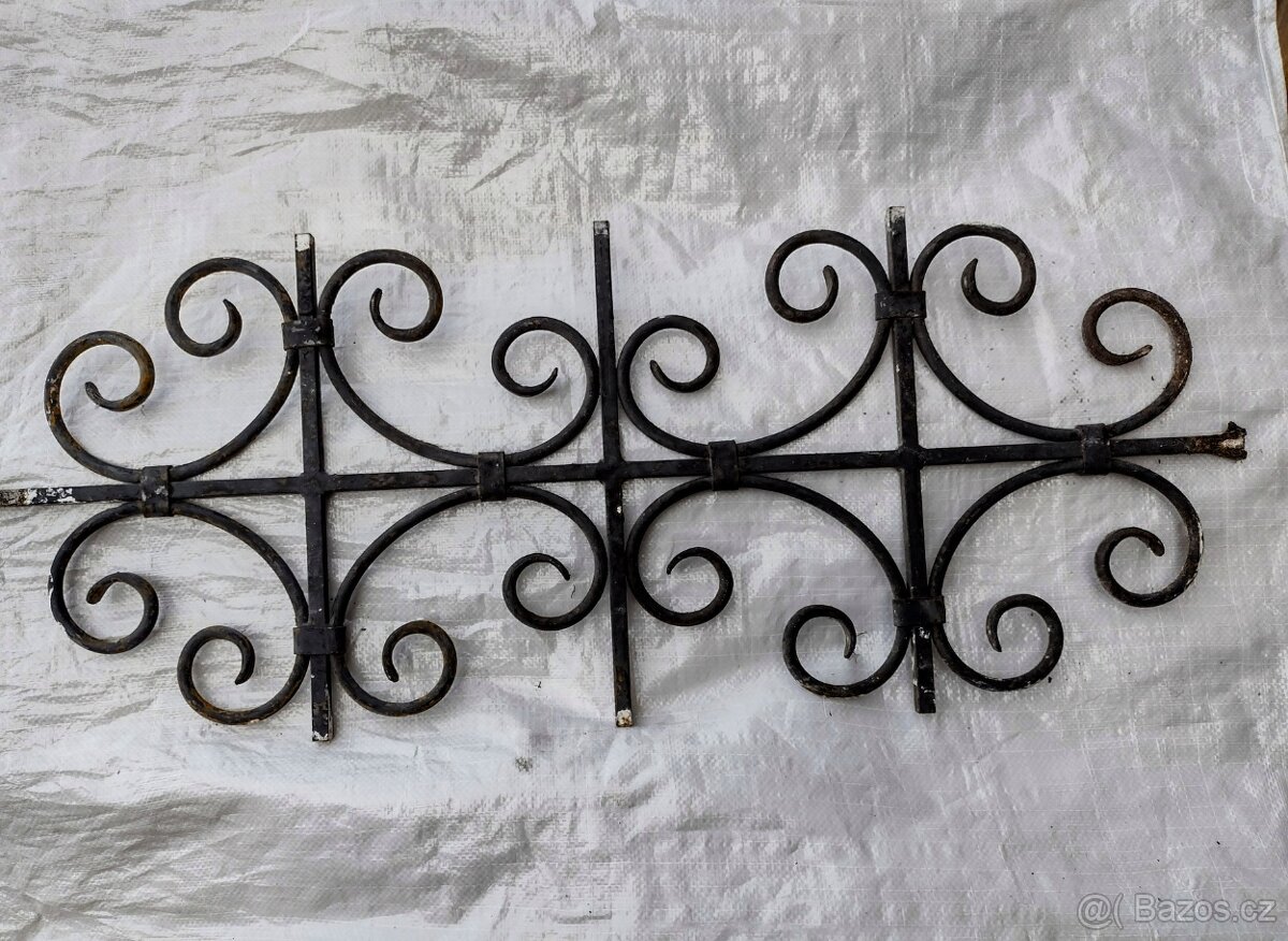 Kované ozdobné mříže