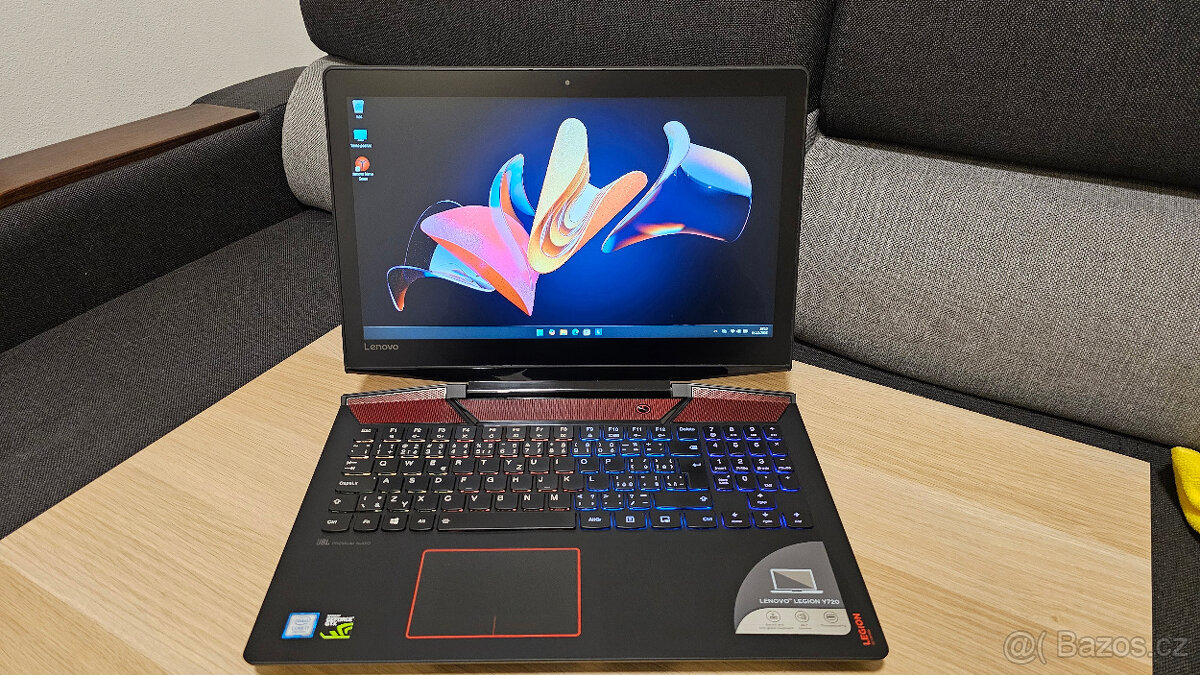 Lenovo Legion Y720 + Xbox Controller + originální krabice