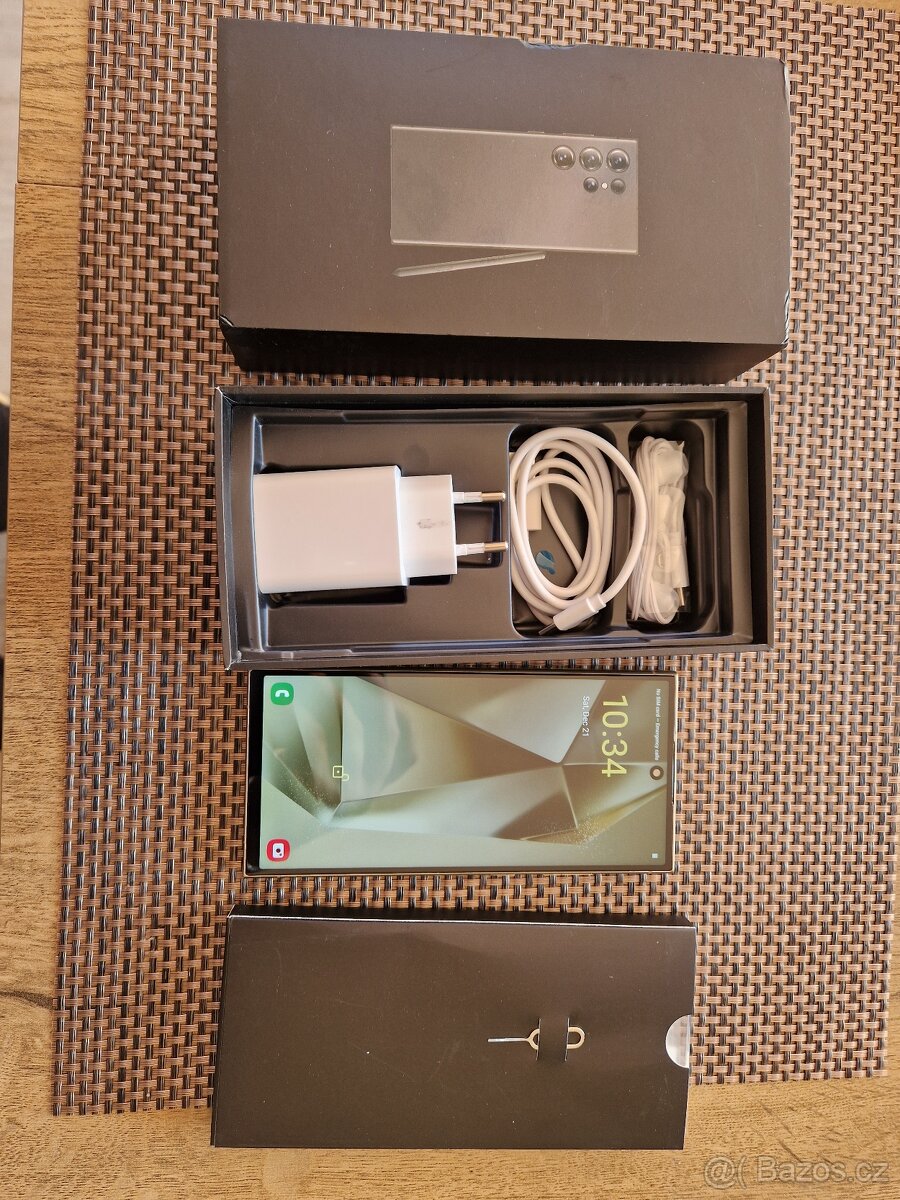 Mobilní telefon, čína
