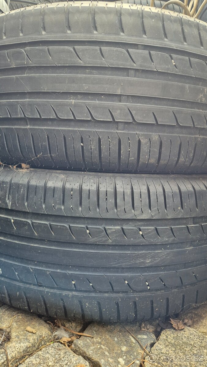 235/50 r18