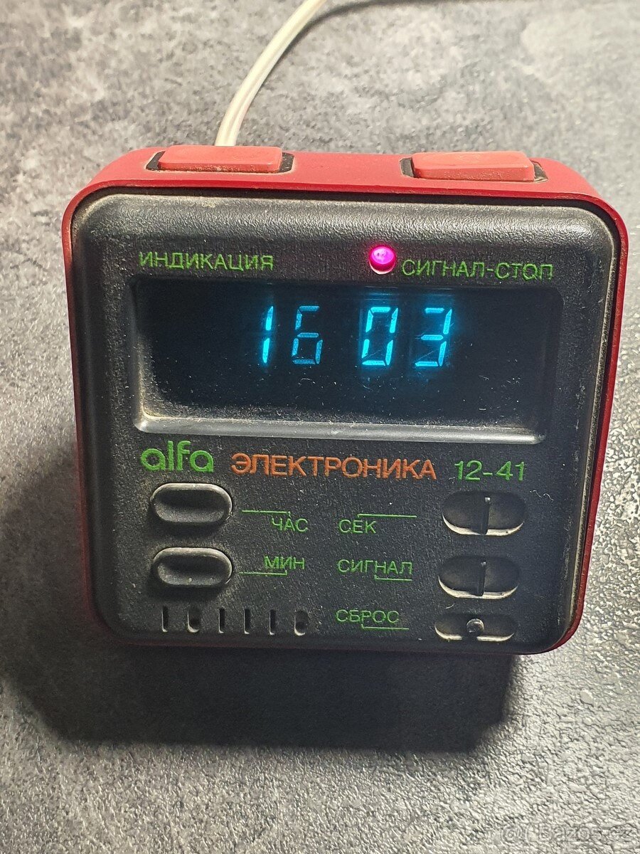 ruské digitální hodiny + budík, starožitnost