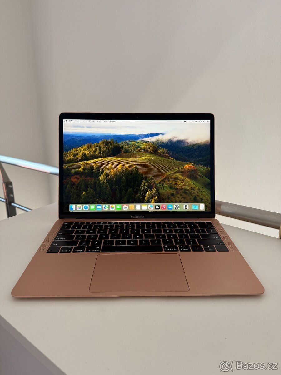 MacBook Air 2019 Rose Gold, 16 GB ram, 500 GB disk