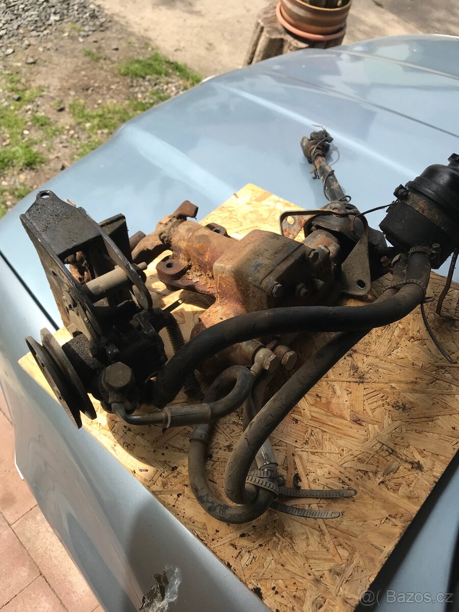 Servořízení Lada Niva