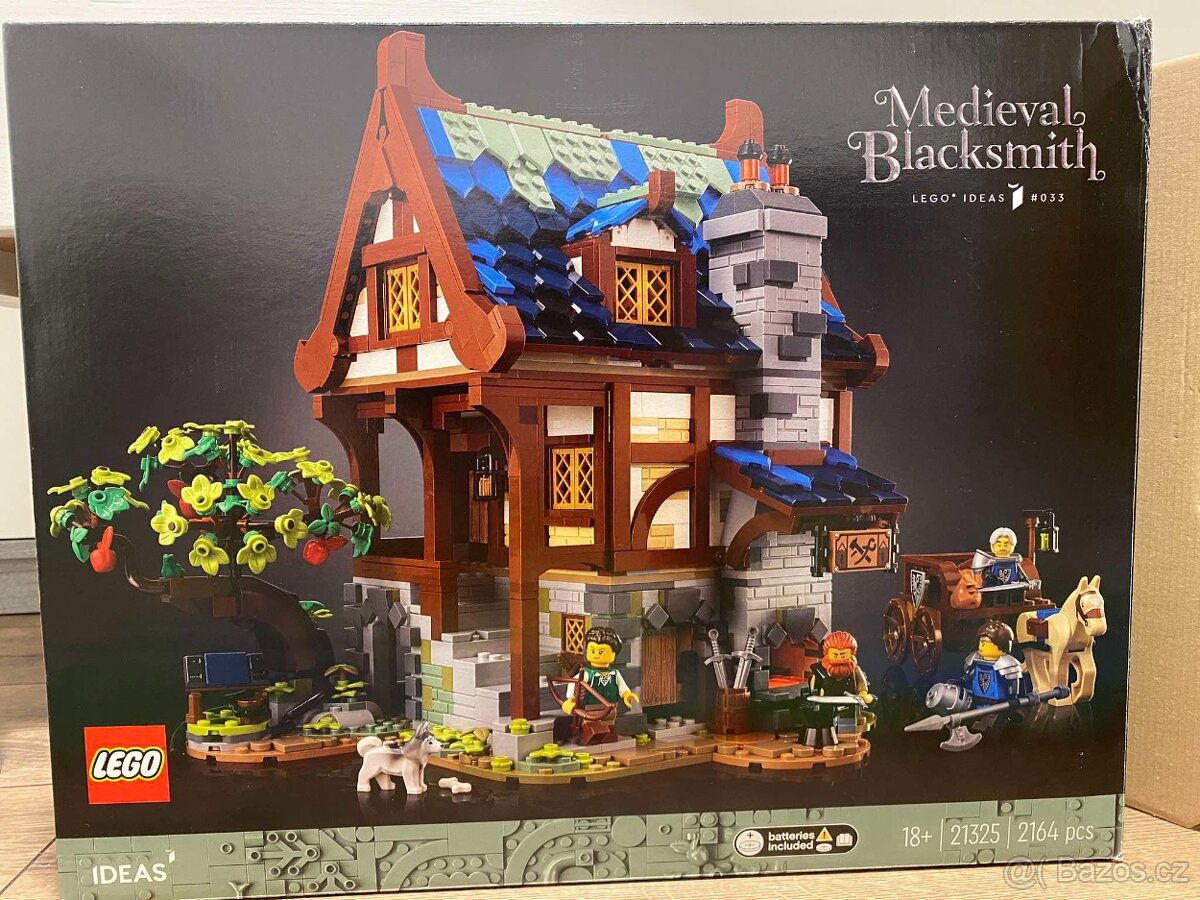 LEGO 21325 středověká kovárna
