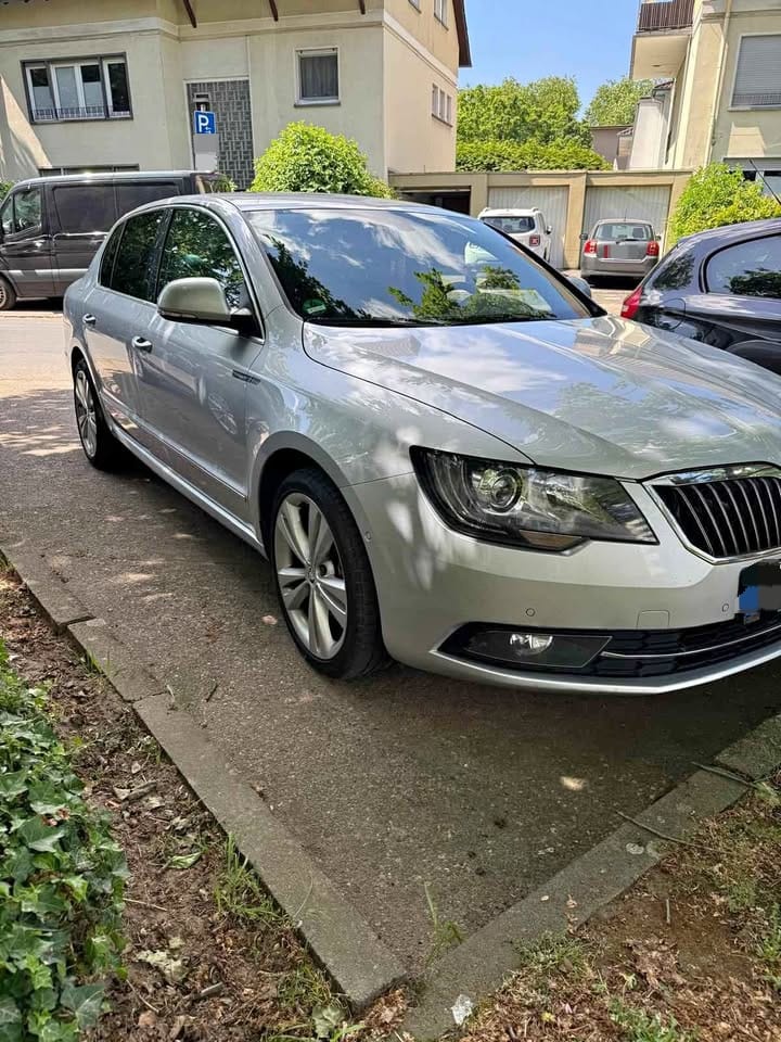 Škoda Superb 1.8 TSI DSG