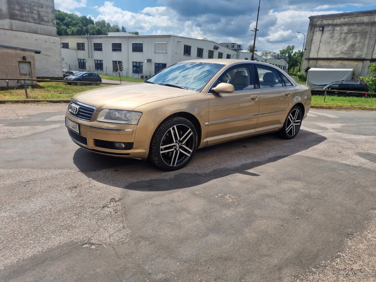 AUDI A8 3.7 V8 206kw, r.v 2004/5 STK 1/26, najeto 285tis, Su