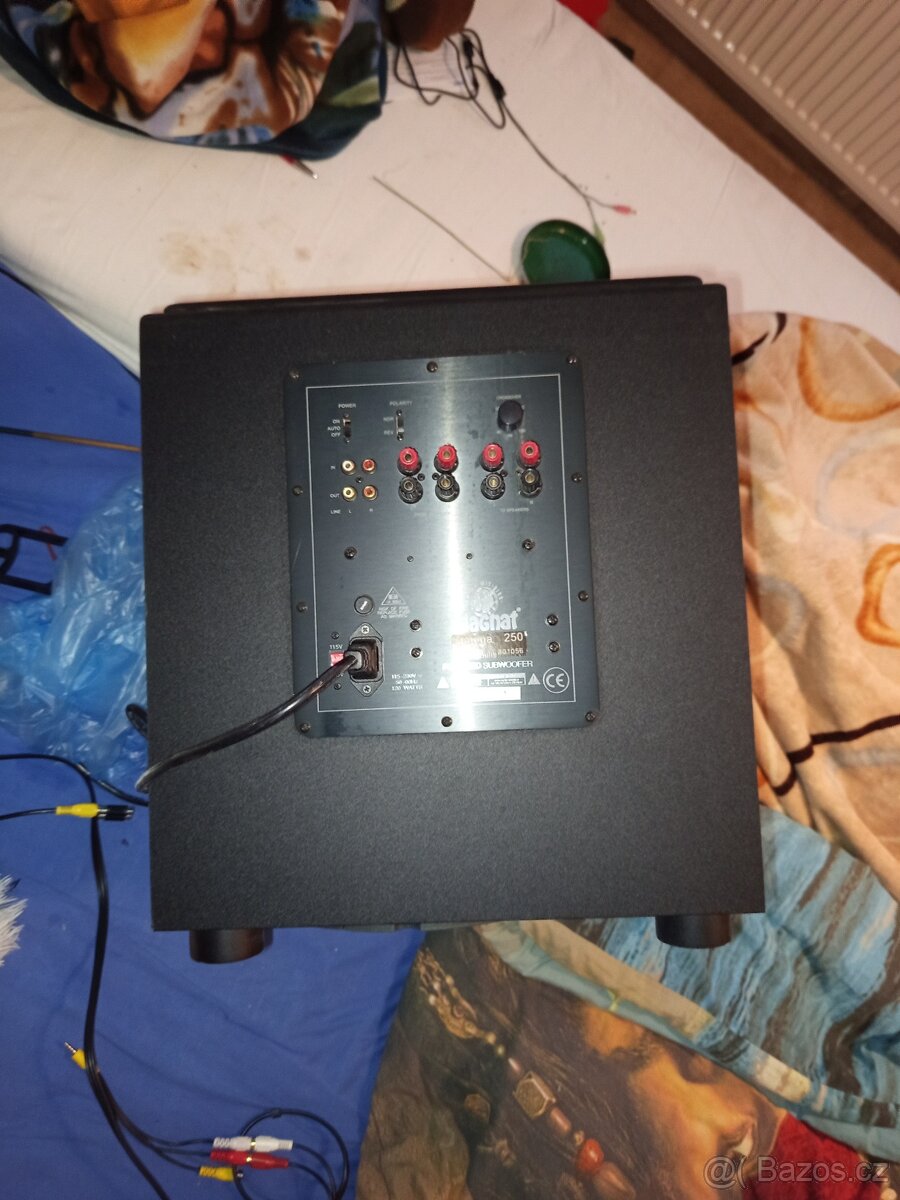 Subwoofer Magnát Omega 250