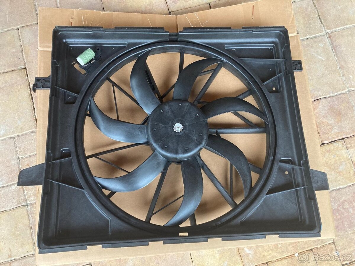 Ventilátor 3,6 5,7 Hemi Dodge Durango