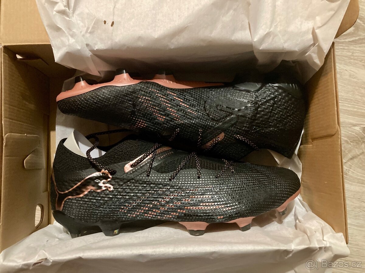 Kopačky Puma Ultimate Low FG/AG