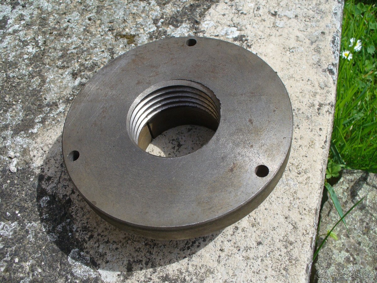 Příruba ke sklíčidlu 160