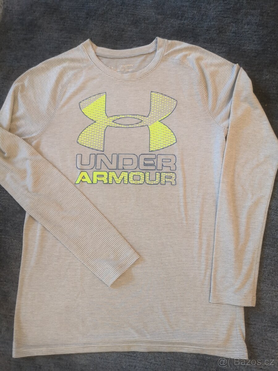 Triko Under Armour na sport - super