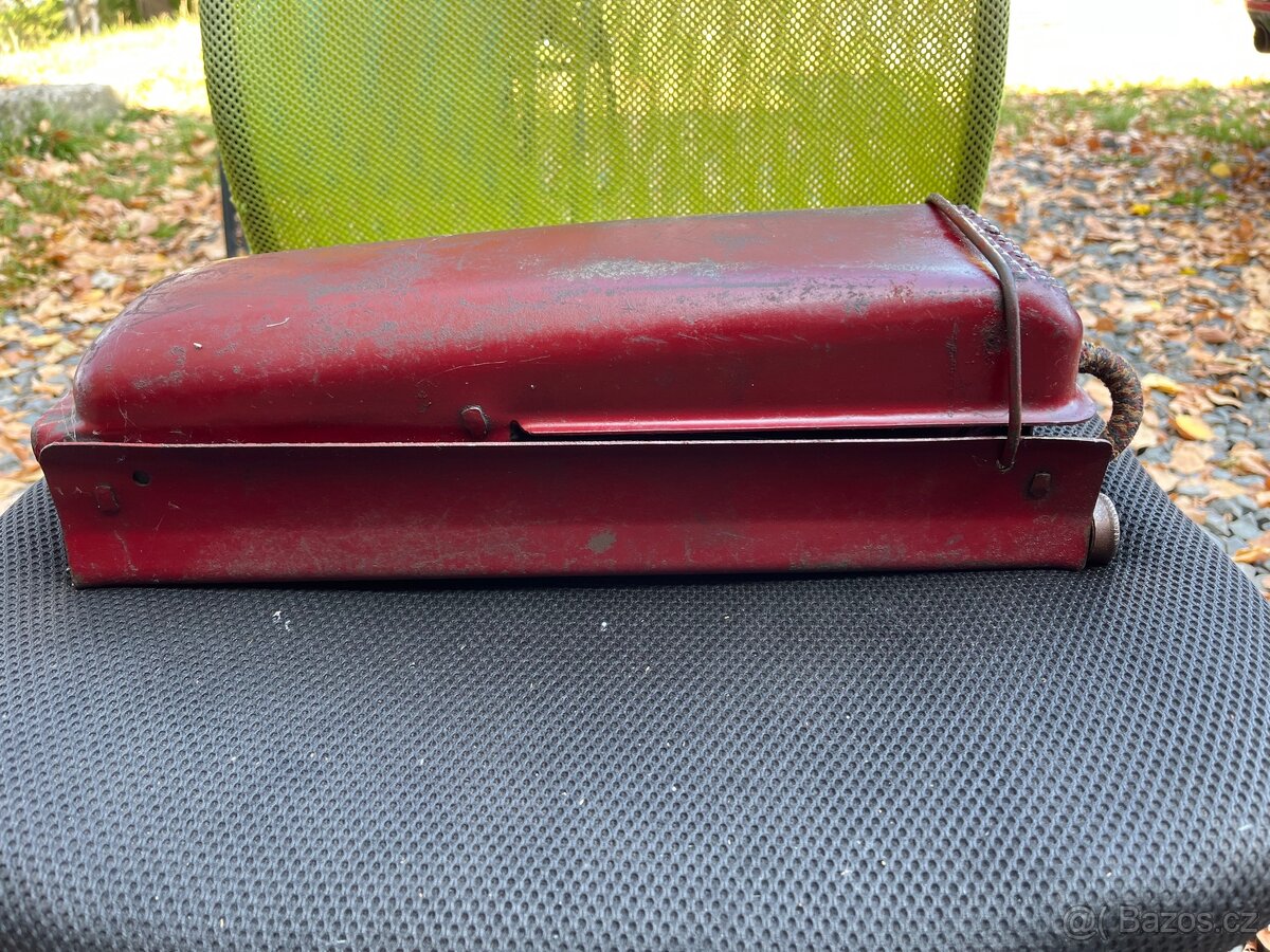 Nožní pumpa/patina/starožitná/historicka/50.leta