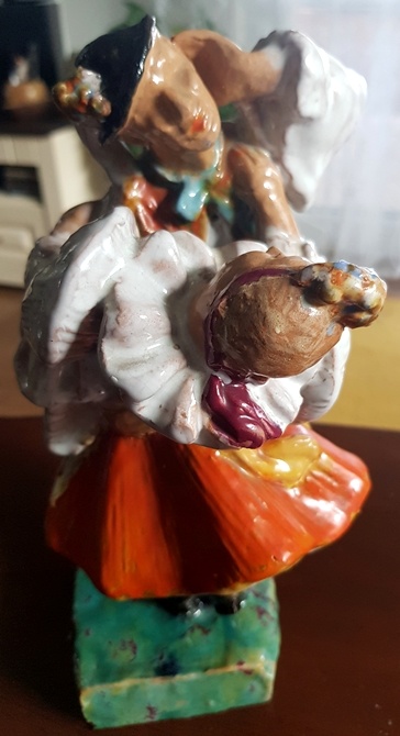 keramika, porcelán : J.Kutálek, Černoch, Wagner..., R. DUX