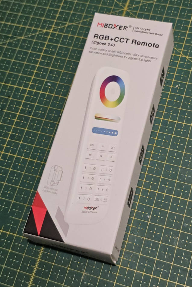 Zigbee 3.0 Dalkove Ovladani na svetla RGB CCT Remote FUT089Z