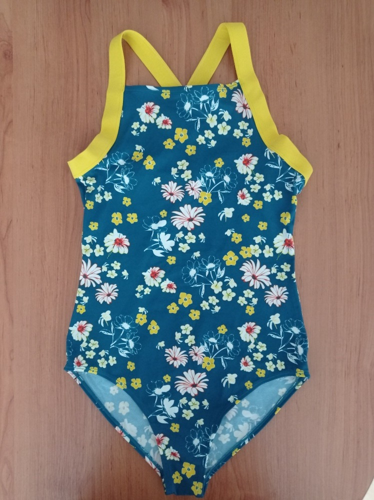 Plavky dívčí  vel. 152  zn. "Bonprix"