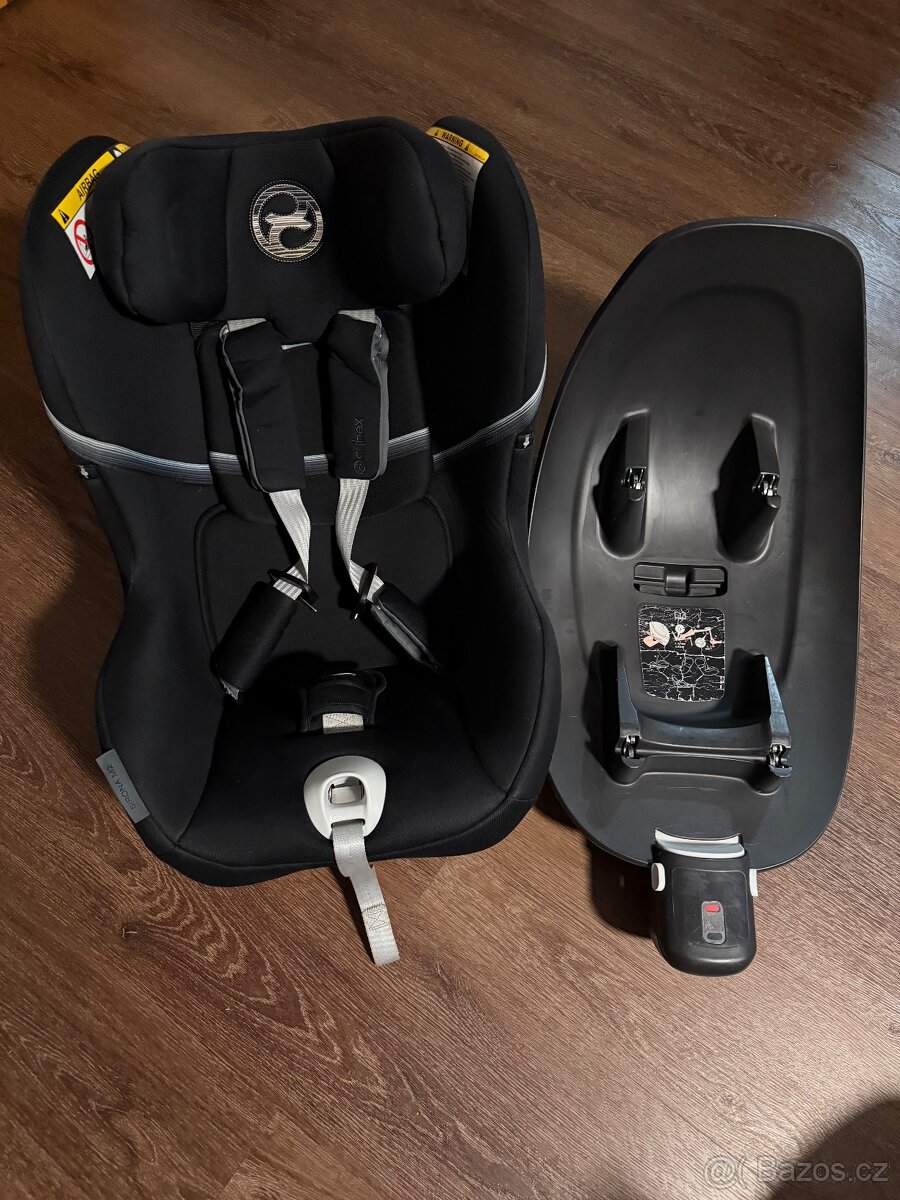 Dětská autosedačka Cybex Sirona M2 i-Size + Base M