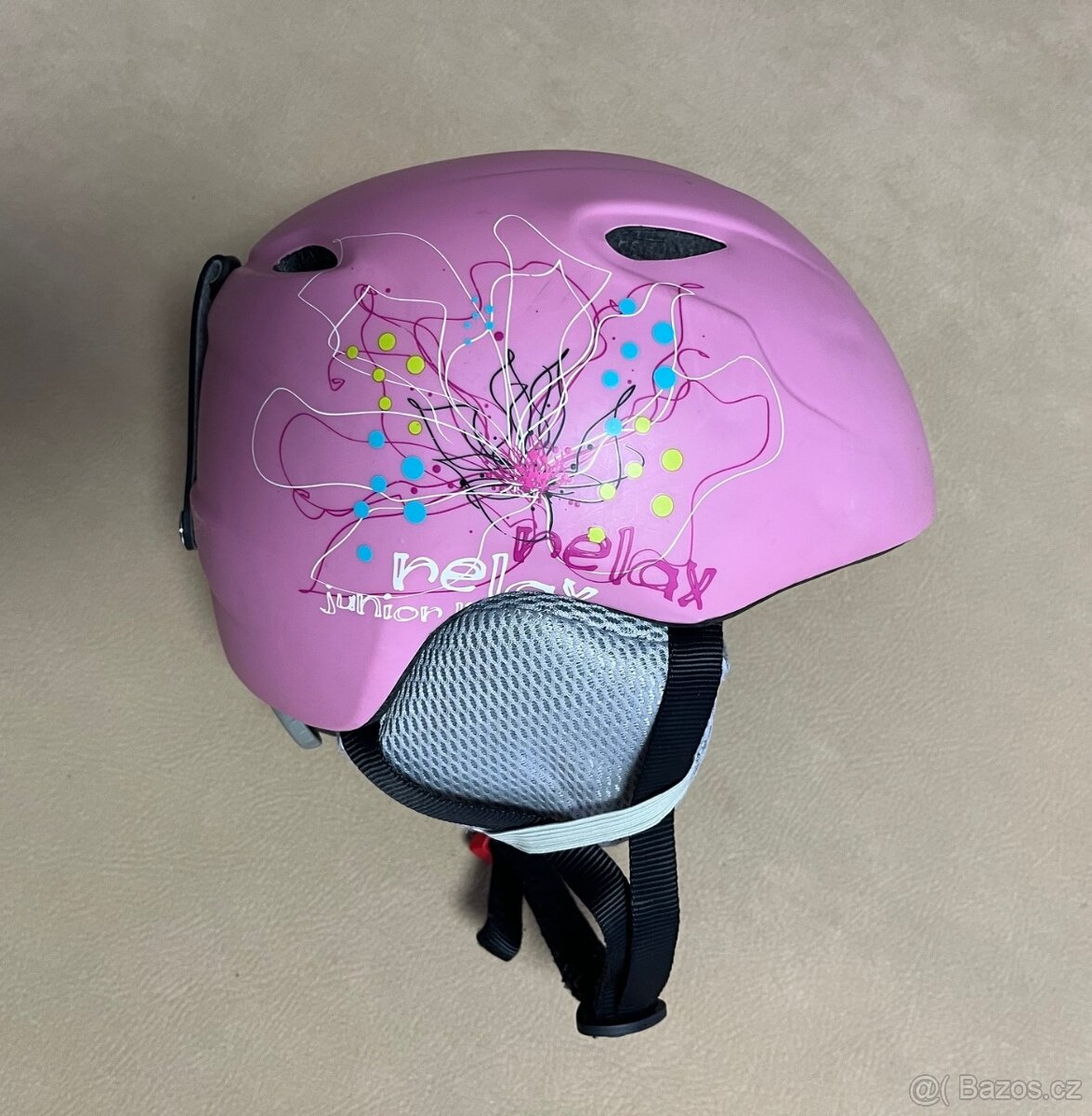 LYŽAŘSKÁ HELMA RELAX