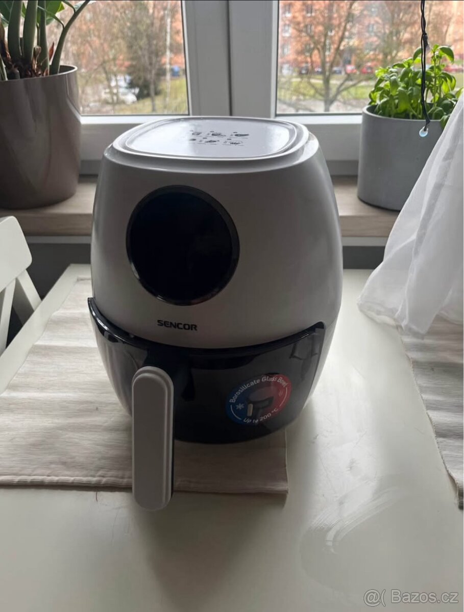 Horkovzdušná friteza Sencor