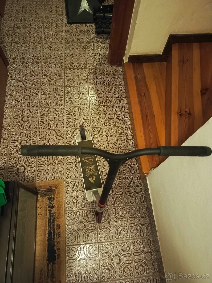 Freestyle koloběžka Chilli Zero V2 Polished