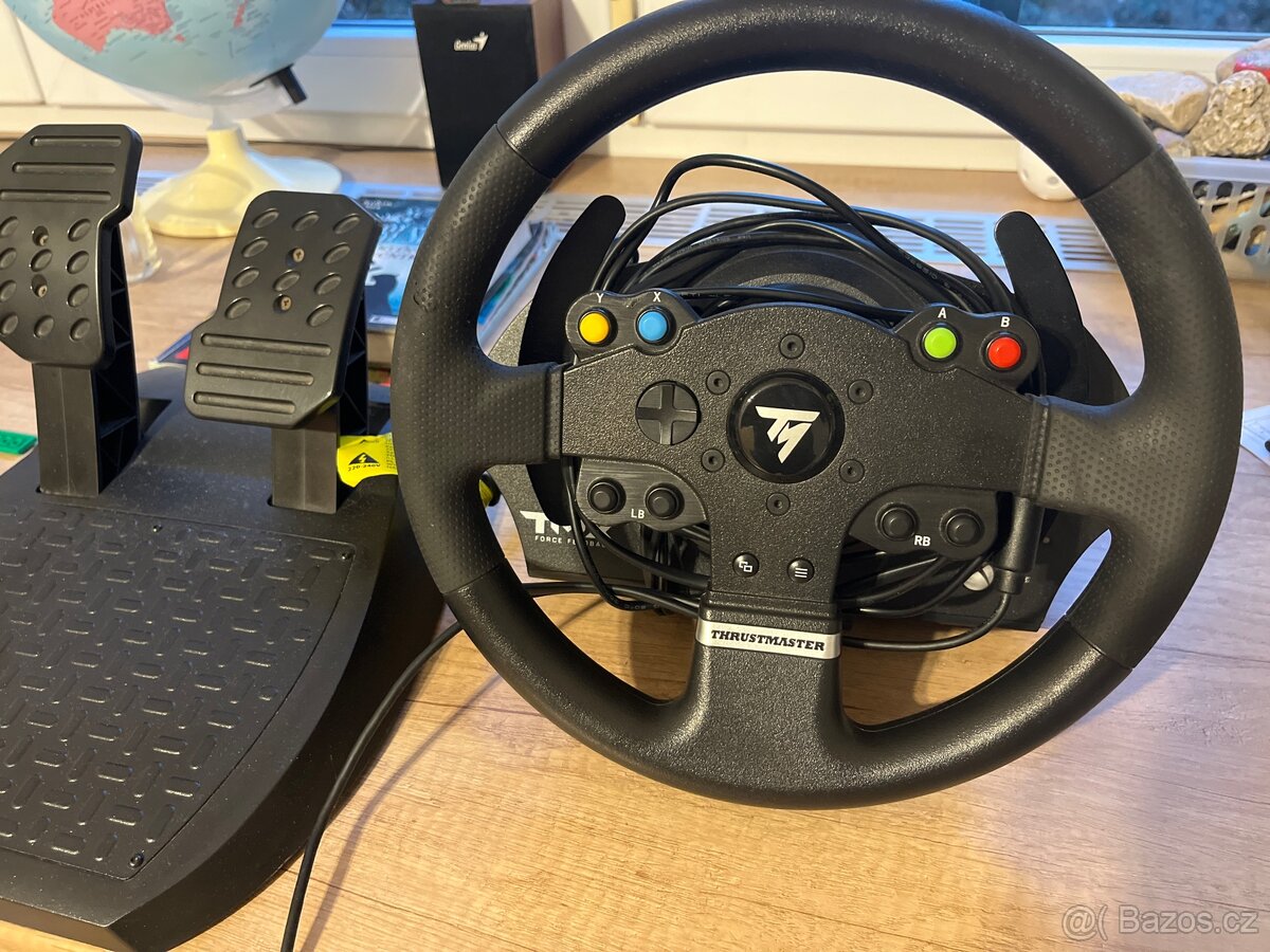 Volant Thrustmaster TMX pro Xbox