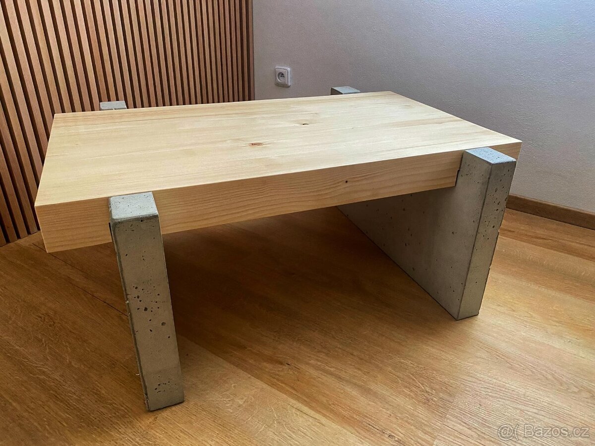 Konferenční betonový stolek