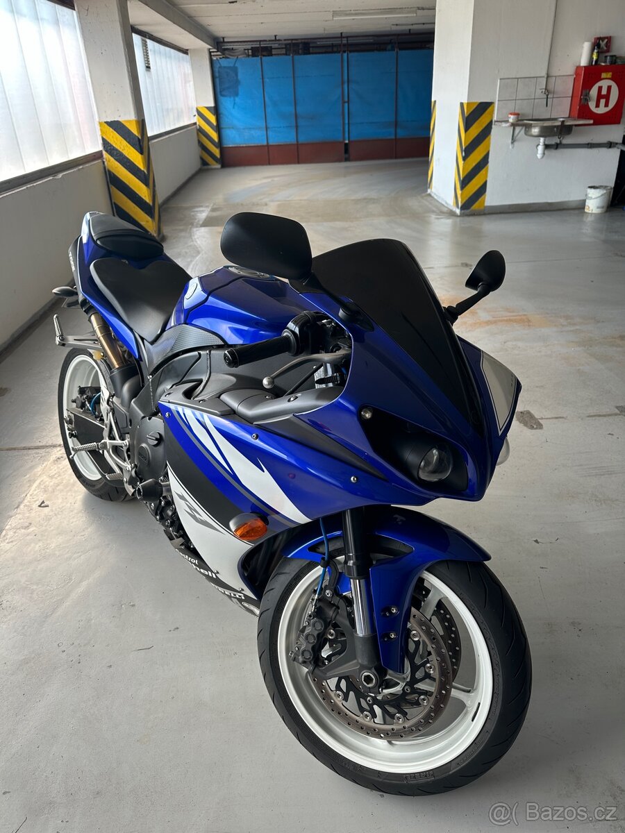 Yamaha yzf R1 1000