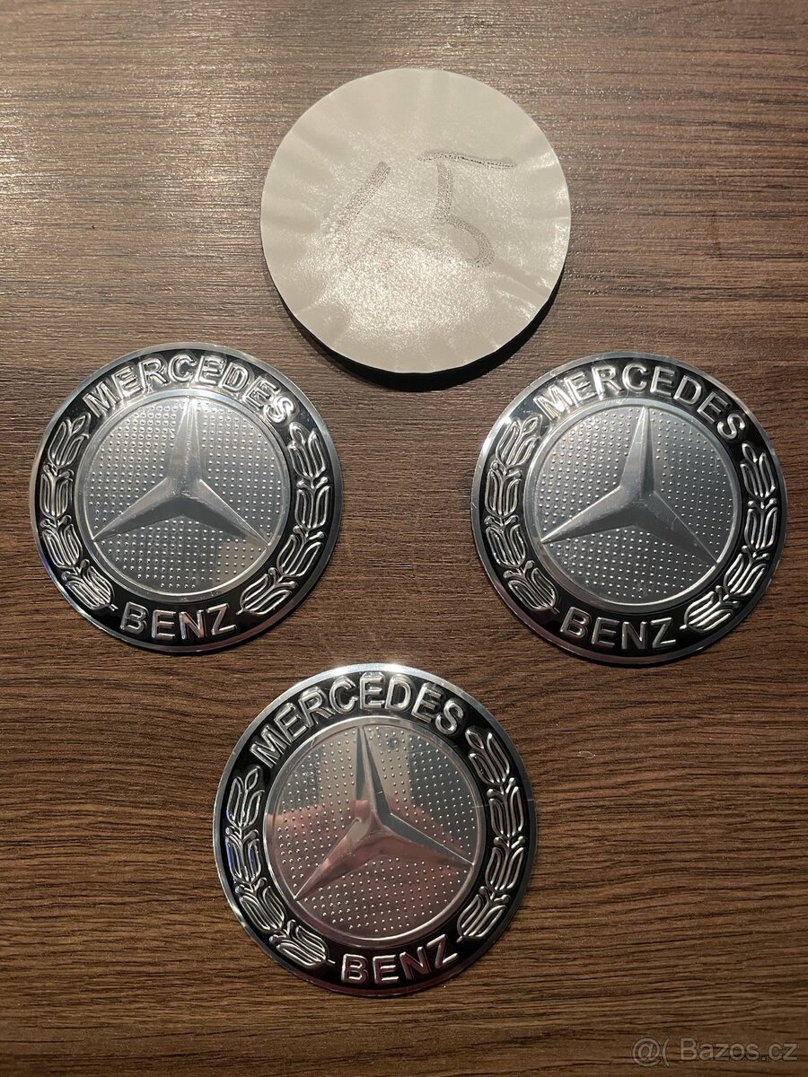 Středové pokličky / samolepky alu kola MB černé - 65 mm