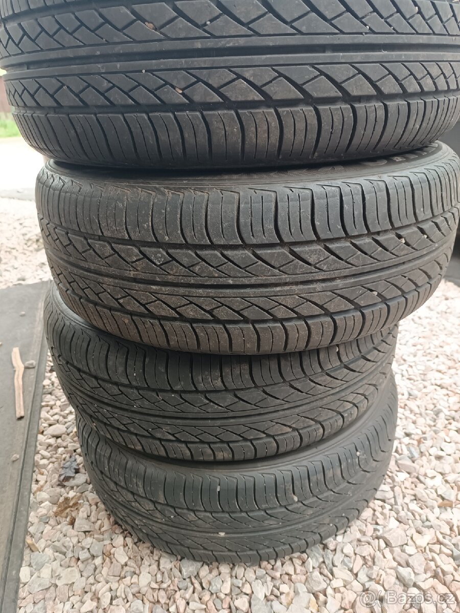Letní 195/60 r15