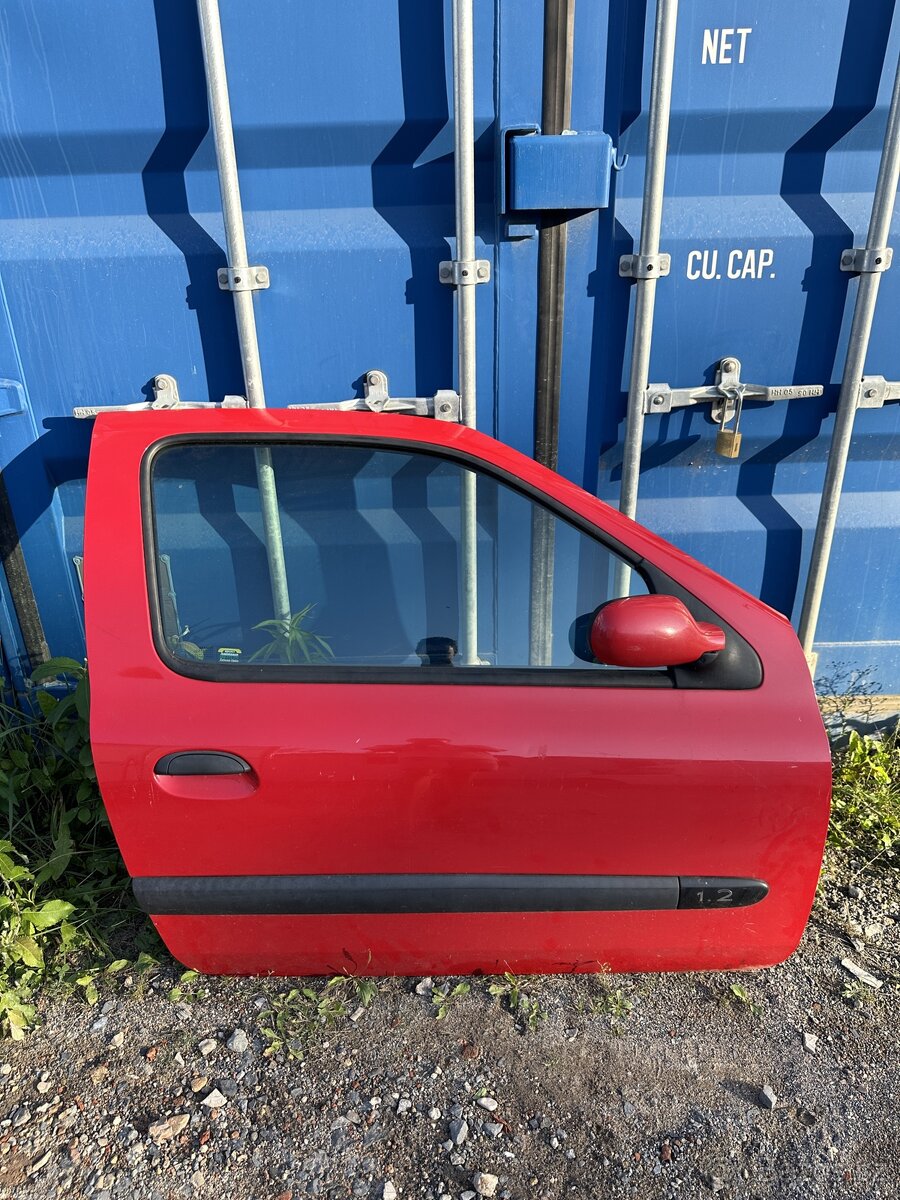 Náhradní dily Renault Clio