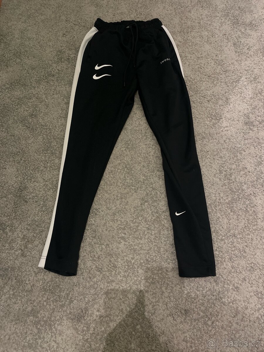 Nike tepláky (pánské)