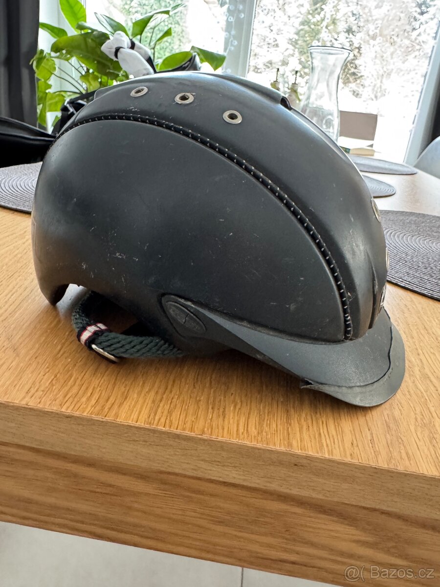 Helma Casco vel 52-56