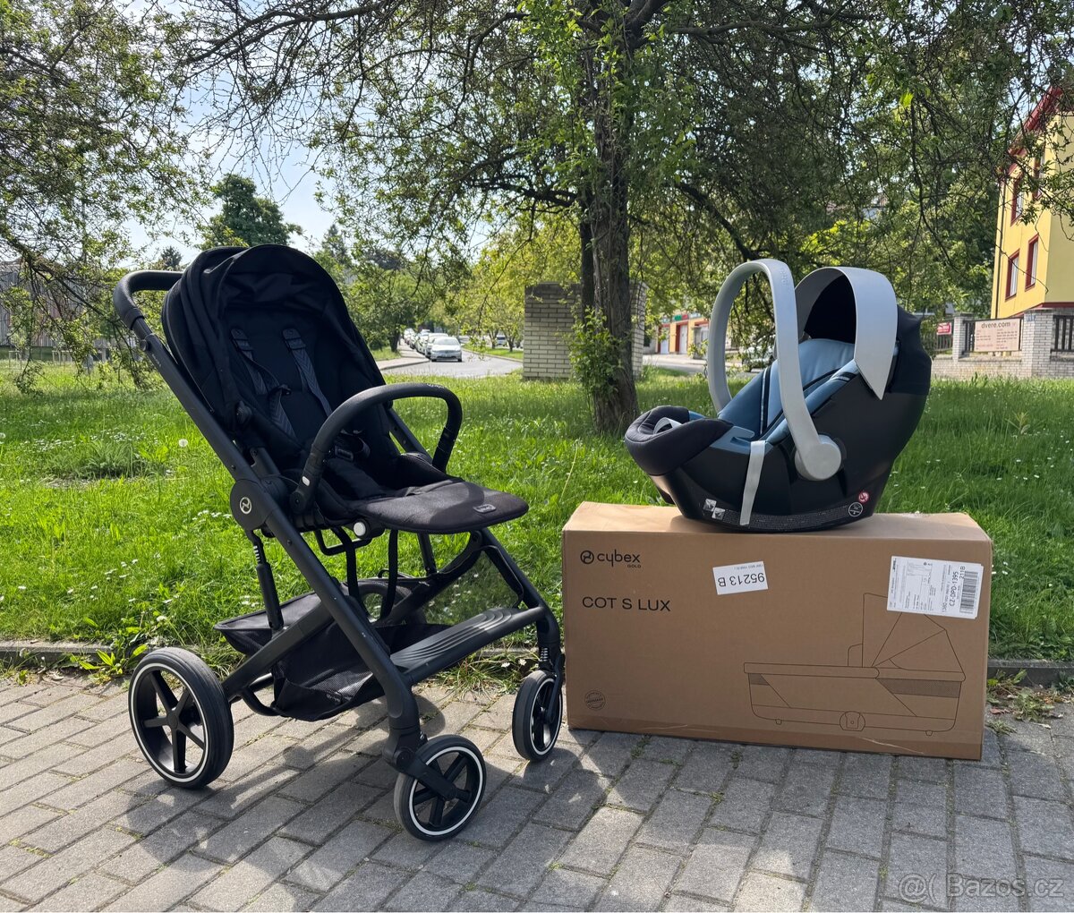 CYBEX Balios S Lux 2024 Moon Black + COT S Lux + autosedačka